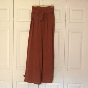 NWOT Beautiful 100% rayon flare pants